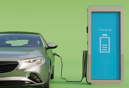 Altigreen And Bolt Earth Collaborate To Install EV Charging Stations